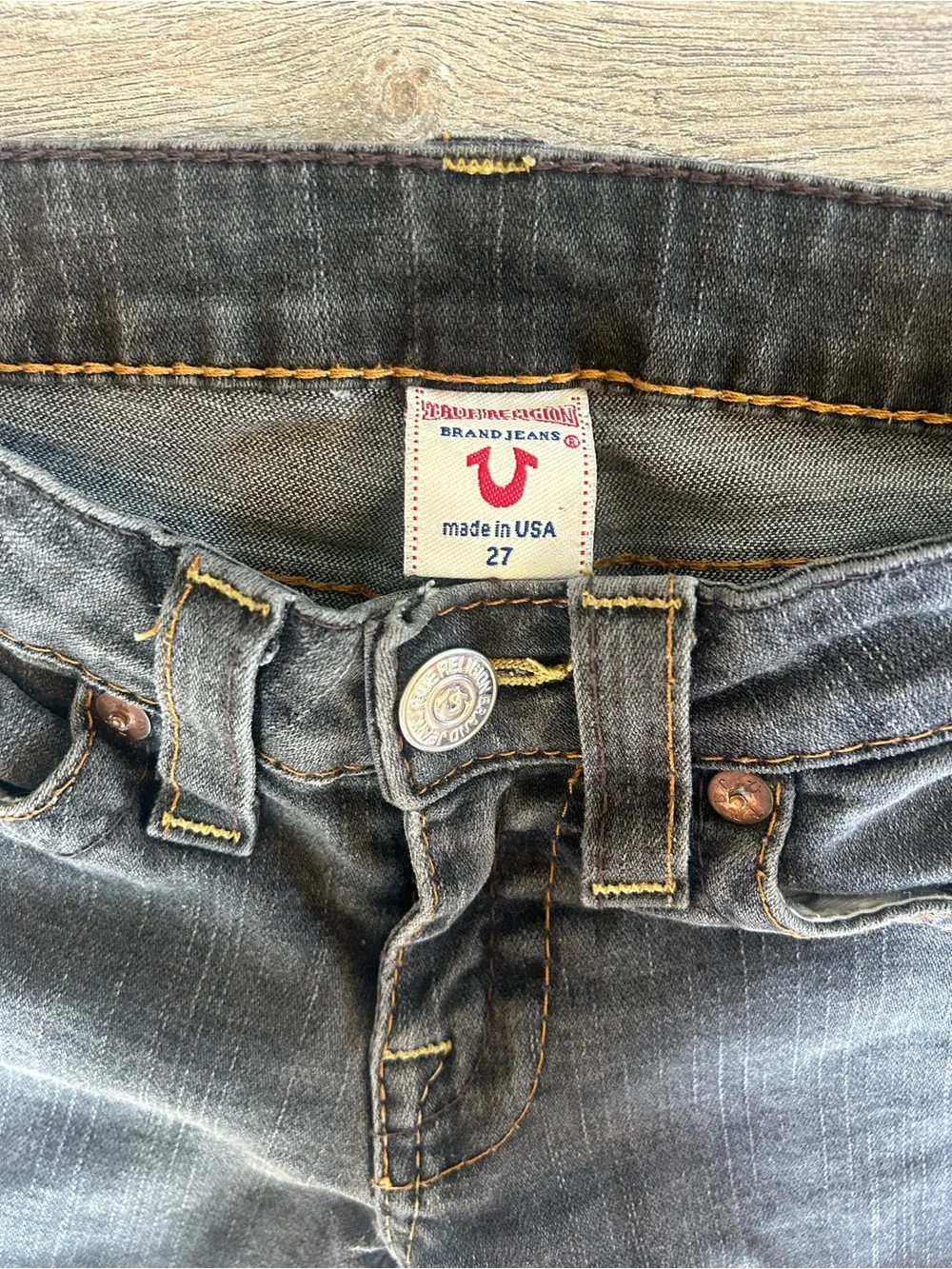True Religion Women's Low Rise Selvedge Jeans with Yellow Stitching Y2K - Picture 4 of 7